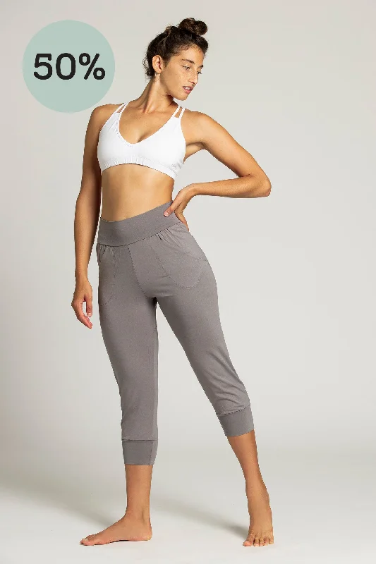 I'mPerfect Slouchy Capri Pants 50%off