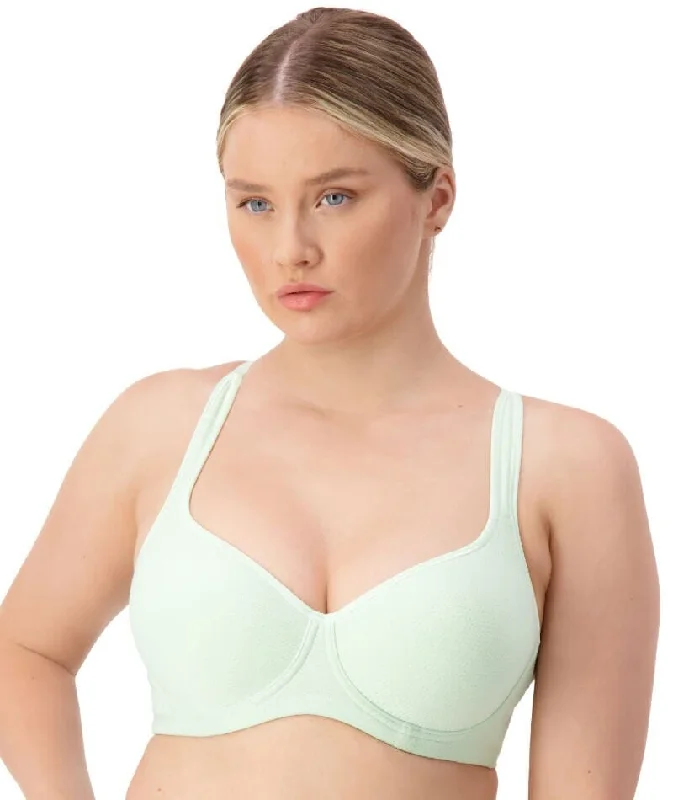 Triumph Triaction Racerback Sports Bra - Mint Frappe